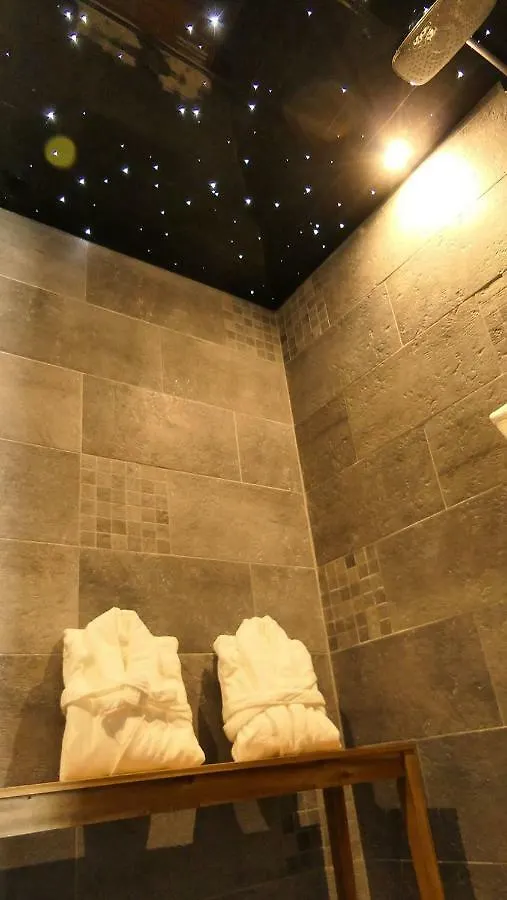 Villa Hammam Et Jacuzzi En Provence à Caphan Hébergement de vacances